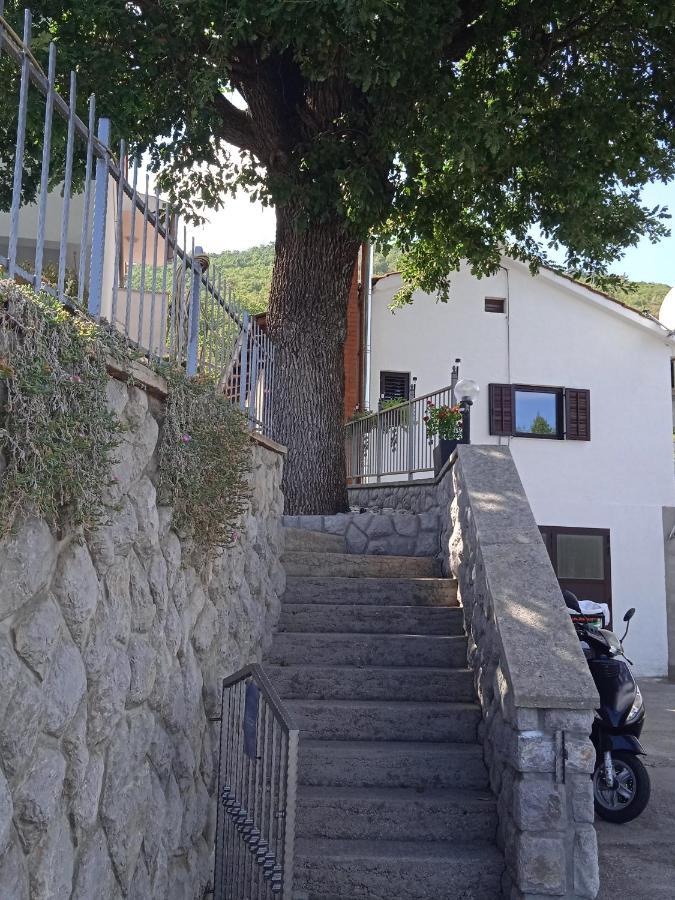 Apartment D&J Mošćenička Draga Buitenkant foto